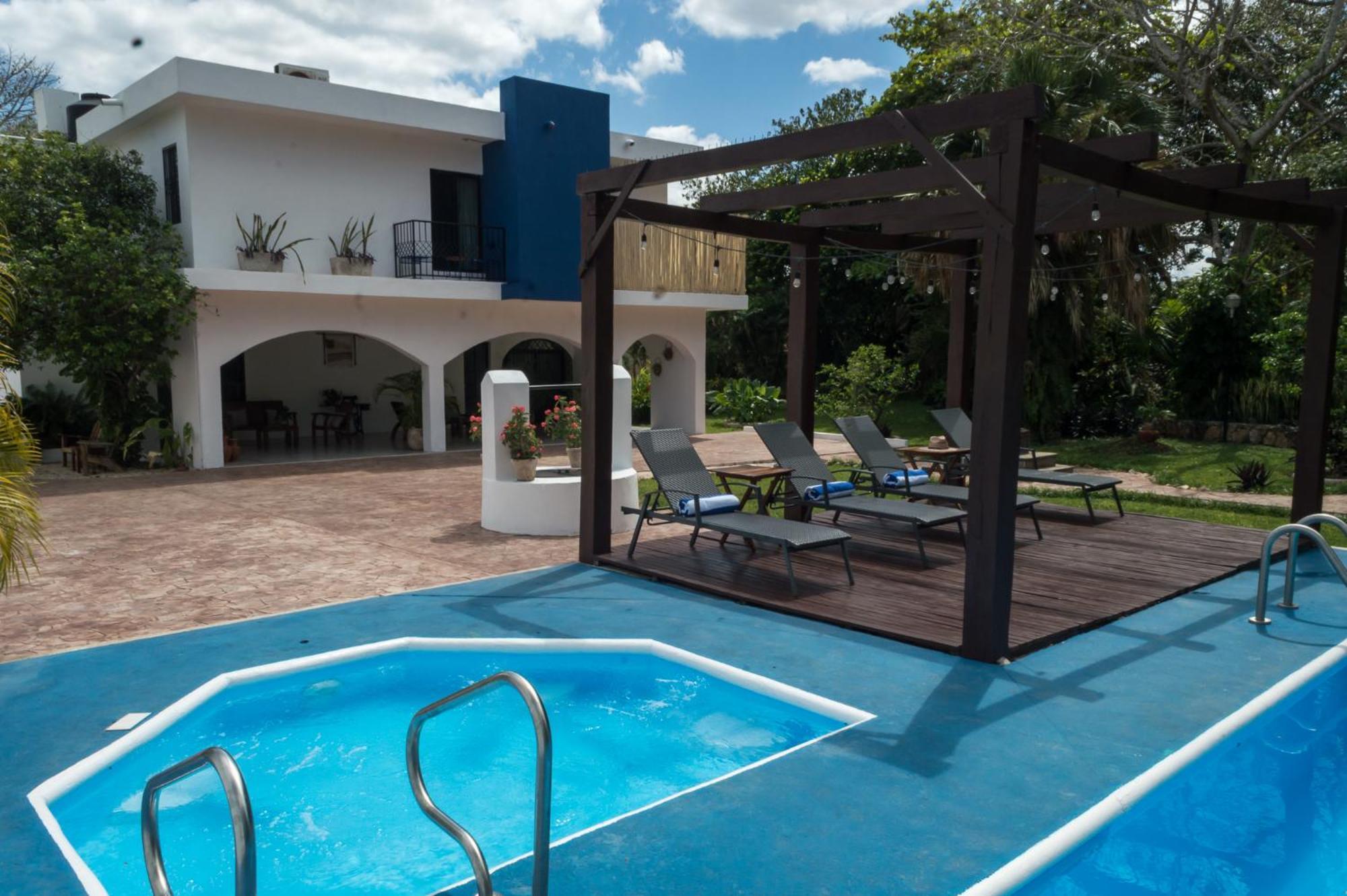 Hotel Boutique Casa Xaan Valladolid  Esterno foto