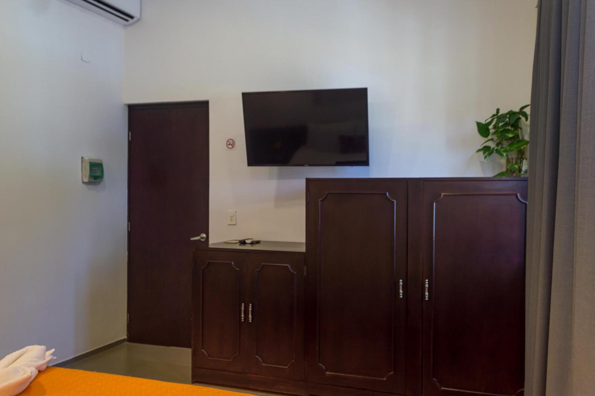 Hotel Boutique Casa Xaan Valladolid  Esterno foto