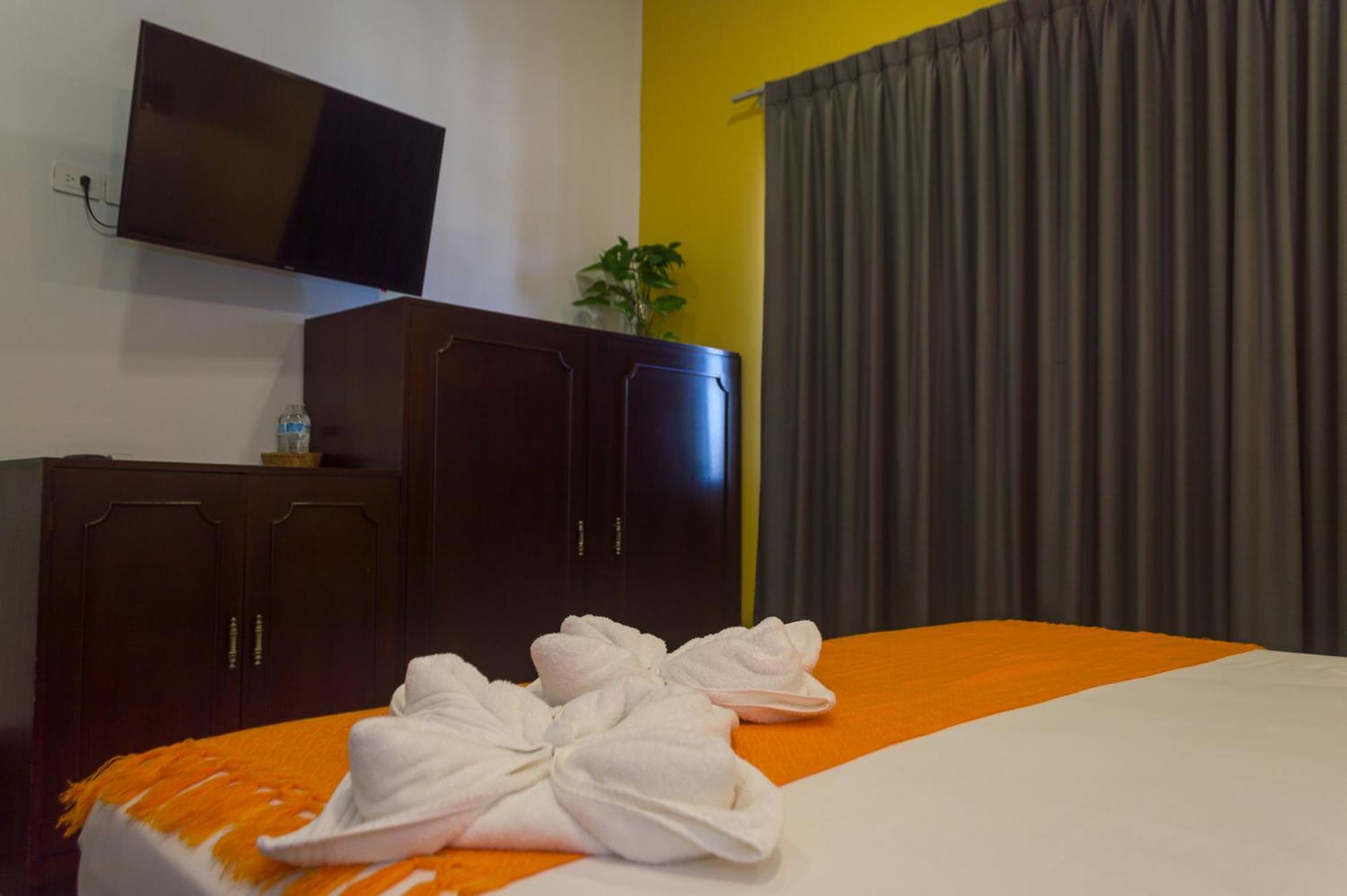 Hotel Boutique Casa Xaan Valladolid  Esterno foto
