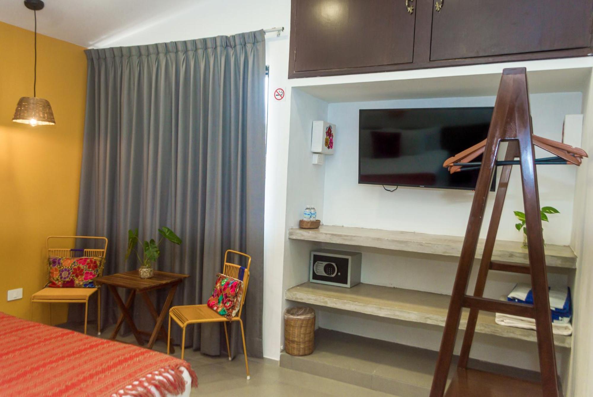 Hotel Boutique Casa Xaan Valladolid  Esterno foto