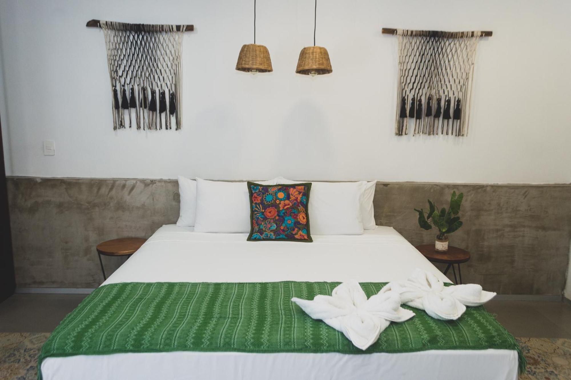 Hotel Boutique Casa Xaan Valladolid  Esterno foto