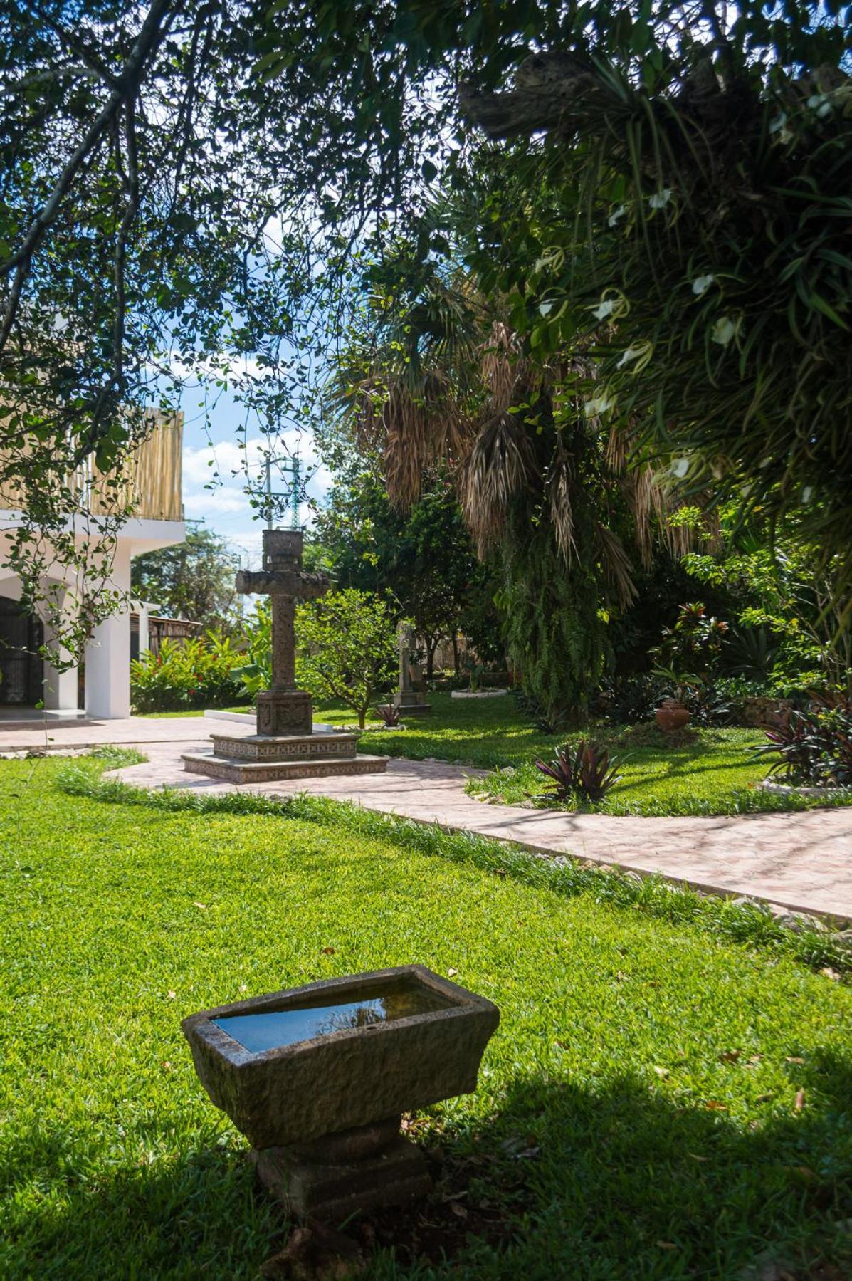 Hotel Boutique Casa Xaan Valladolid  Esterno foto
