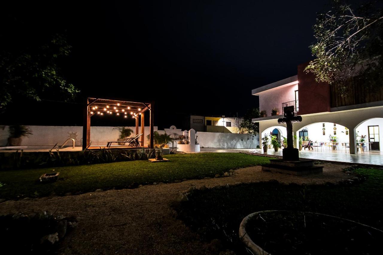 Hotel Boutique Casa Xaan Valladolid  Esterno foto